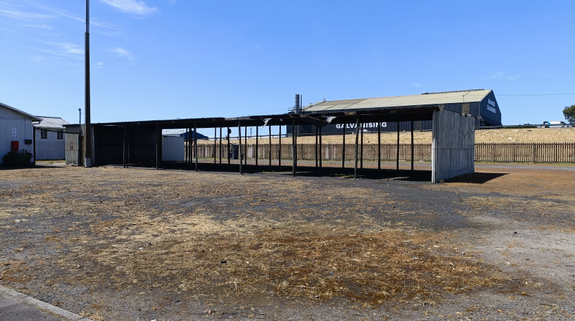 TELKOM PORTFOLIO: Maintenance & Service Yard Cape Town Property Images