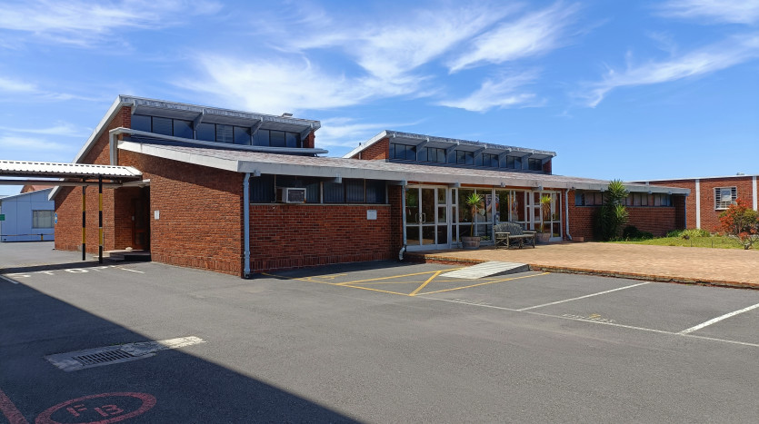 TELKOM PORTFOLIO: Office and Service Yard Cape Town Property Images