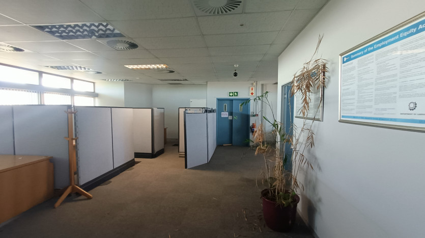 TELKOM PORTFOLIO: Office and Service Yard Cape Town Property Images
