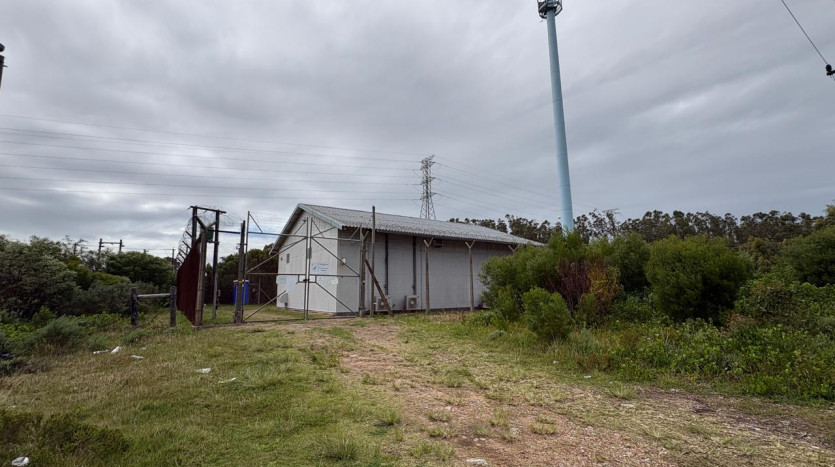 TELKOM PORTFOLIO: Schoenmakerskop Opportunity Property Images