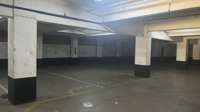 TELKOM PORTFOLIO: Multi Unit Commercial Street Block Property Images