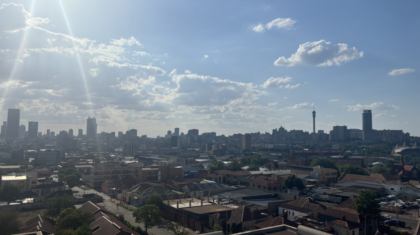 TELKOM PORTFOLIO: Multi Unit Commercial Street Block Property Images
