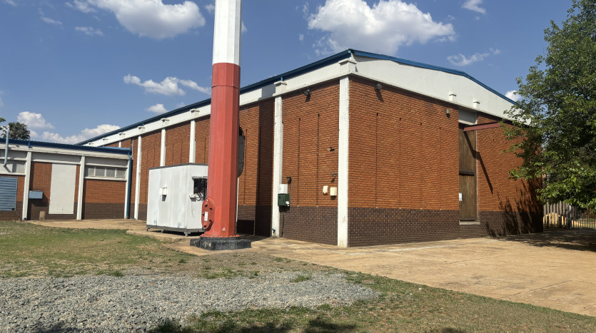 TELKOM PORTFOLIO: Expansive Building in Germiston Property Images