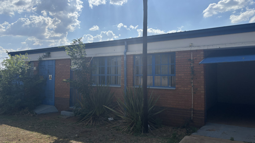 TELKOM PORTFOLIO: Expansive Building in Germiston Property Images