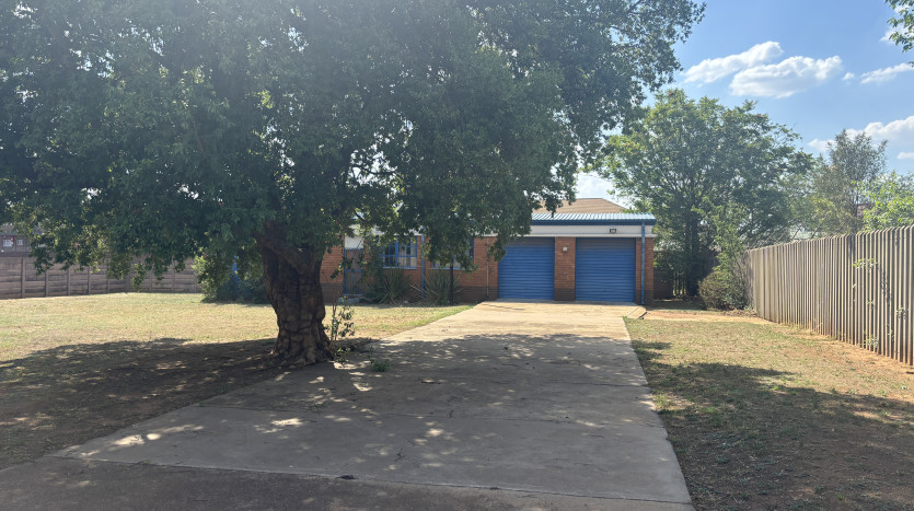 TELKOM PORTFOLIO: Expansive Building in Germiston Property Images