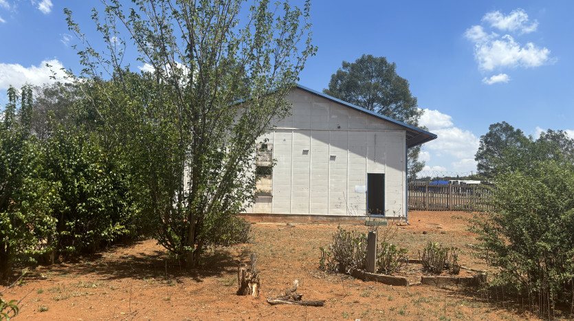 TELKOM PORTFOLIO: Exchange Site with Development Land Property Images