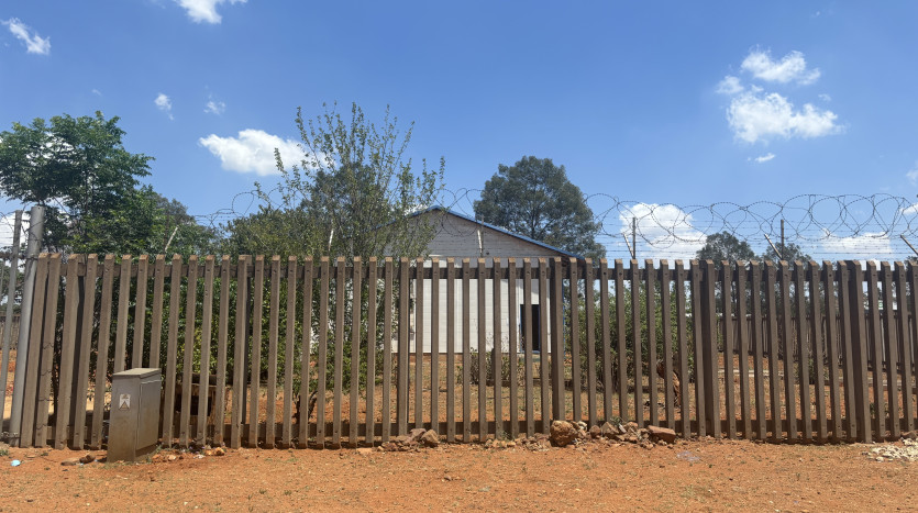 TELKOM PORTFOLIO: Exchange Site with Development Land Property Images
