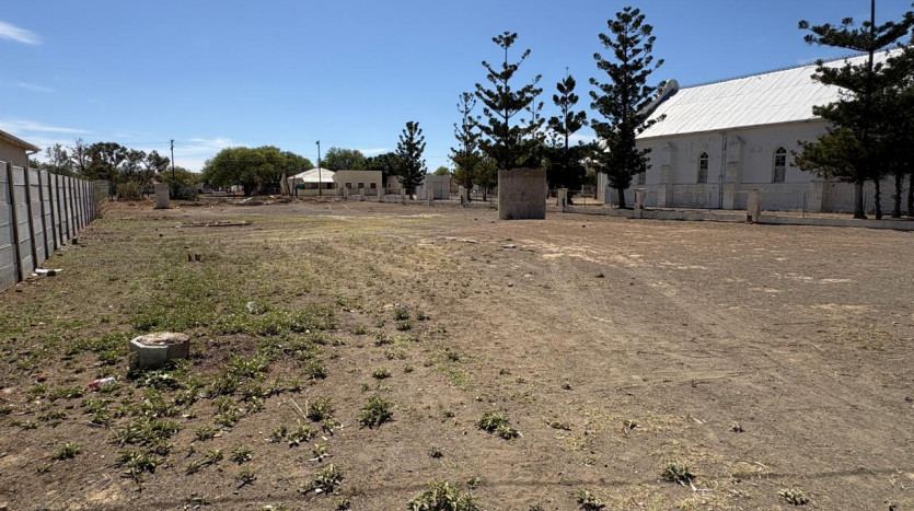 TELKOM PORTFOLIO: Klipplaat Development Opportunity Property Images