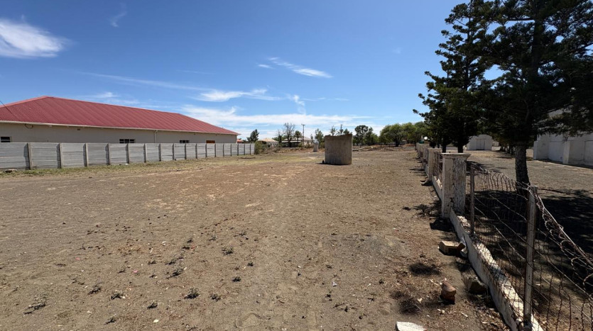 TELKOM PORTFOLIO: Klipplaat Development Opportunity Property Images
