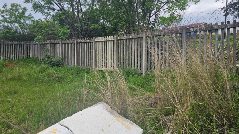 TELKOM PORTFOLIO: Vacant Development Land Avoca Hills Durban Property Images