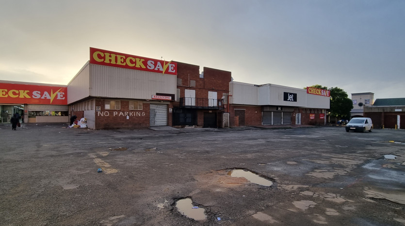 Retail Centre In Newcastle CBD Property Images