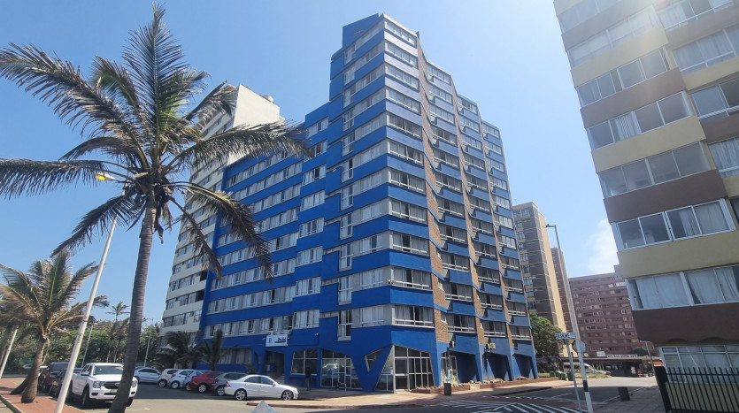 Iconic Beachfront Property On Durban’s Golden Mile – Silver Sands 1 Property Images