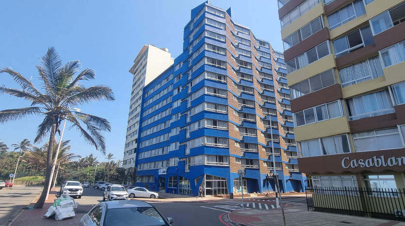 Iconic Beachfront Property On Durban’s Golden Mile – Silver Sands 1 Property Images