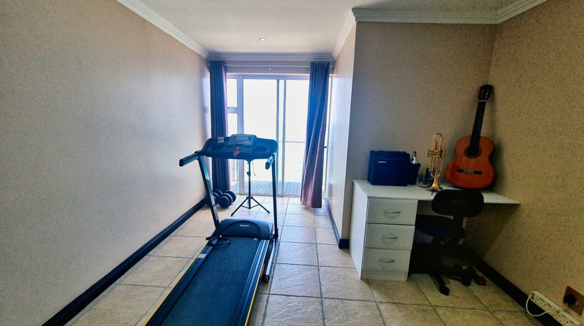 Indian Ocean Beach Front Home Bluff, Durban Property Images