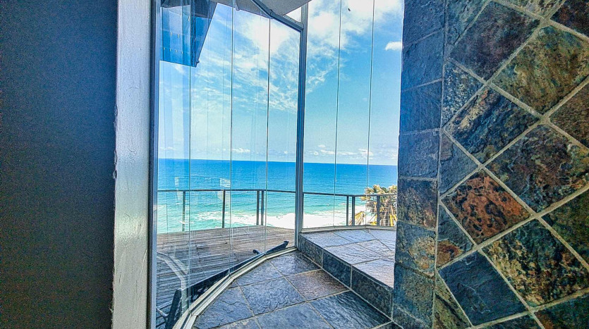 Indian Ocean Beach Front Home Bluff, Durban Property Images
