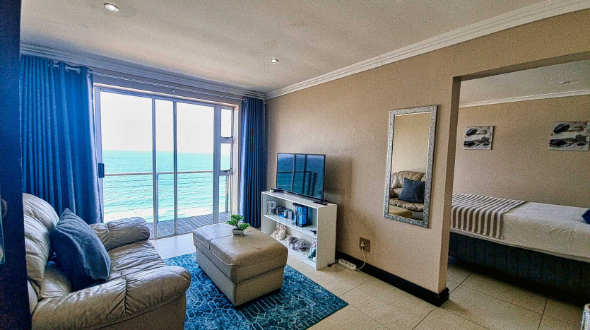 Indian Ocean Beach Front Home Bluff, Durban Property Images