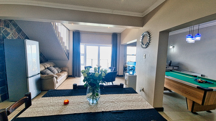 Indian Ocean Beach Front Home Bluff, Durban Property Images