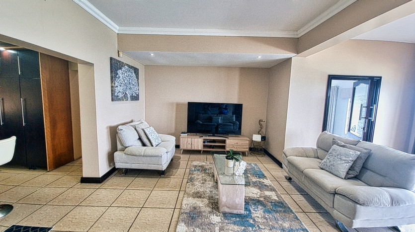 Indian Ocean Beach Front Home Bluff, Durban Property Images