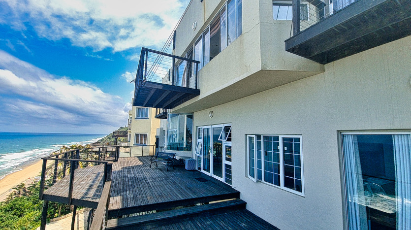 Indian Ocean Beach Front Home Bluff, Durban Property Images