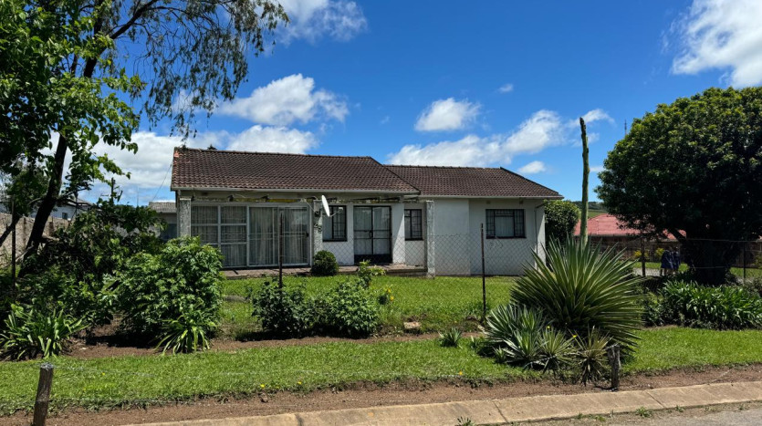3 Bedroom House in Southridge Park Property Images