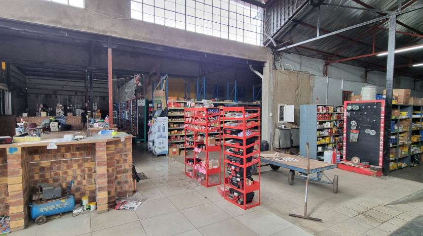 Commercial And Industrial Investment Property in Vryheid Property Images