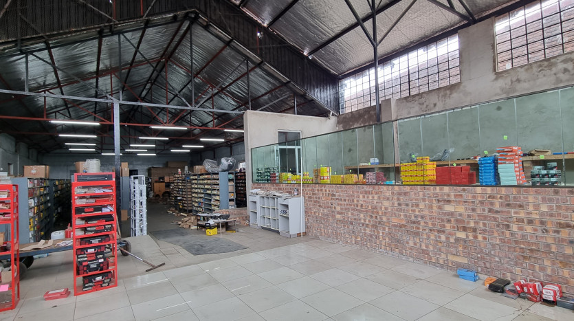 Commercial And Industrial Investment Property in Vryheid Property Images