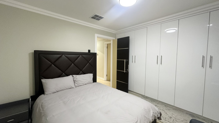 Luxurious Indian Ocean Garden Apartment Umhlanga Property Images