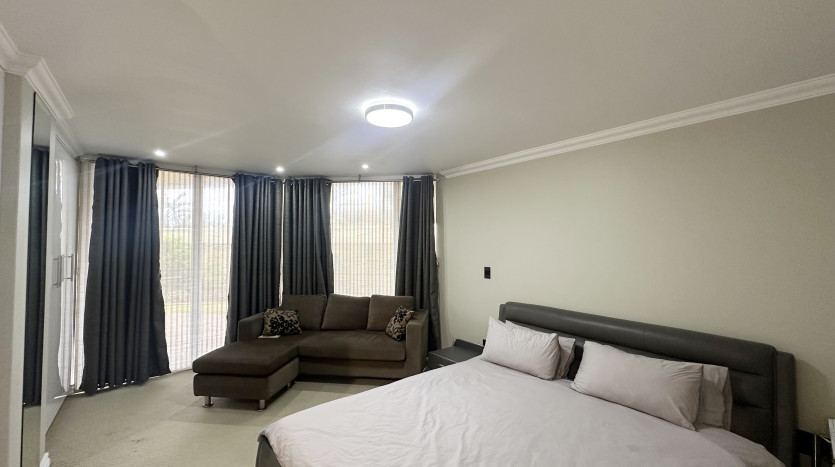 Luxurious Indian Ocean Garden Apartment Umhlanga Property Images