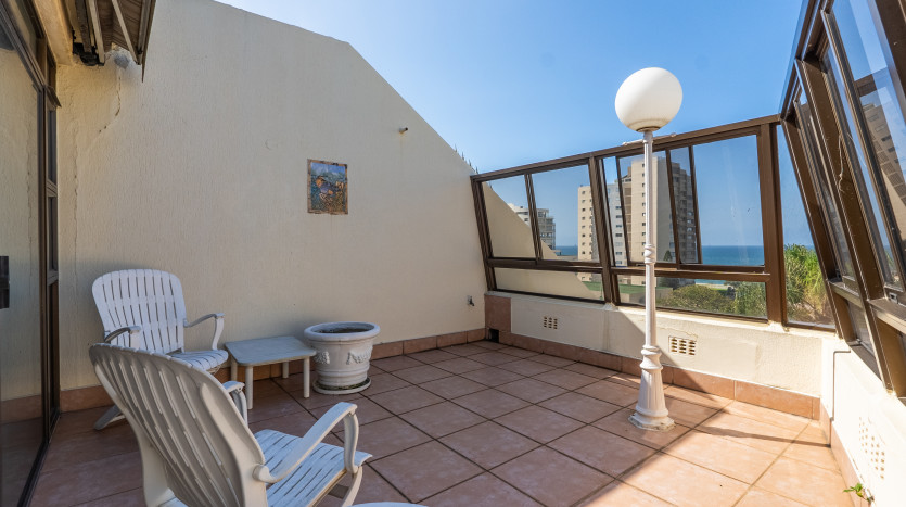 Luxurious Indian Ocean Penthouse Umhlanga Property Images
