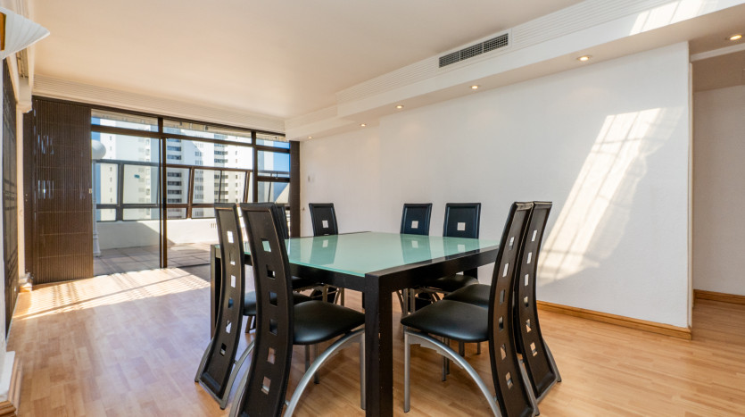 Luxurious Indian Ocean Penthouse Umhlanga Property Images
