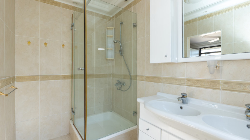 Luxurious Indian Ocean Penthouse Umhlanga Property Images