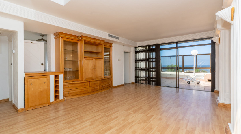 Luxurious Indian Ocean Penthouse Umhlanga Property Images
