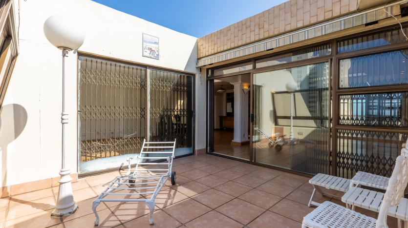 Luxurious Indian Ocean Penthouse Umhlanga Property Images