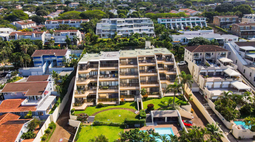 Luxurious Indian Ocean Penthouse Umhlanga Property Images