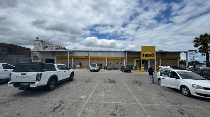 National Store in Prime Location Property Images