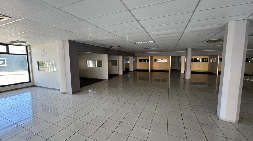 Highly Versatile Property Property Images