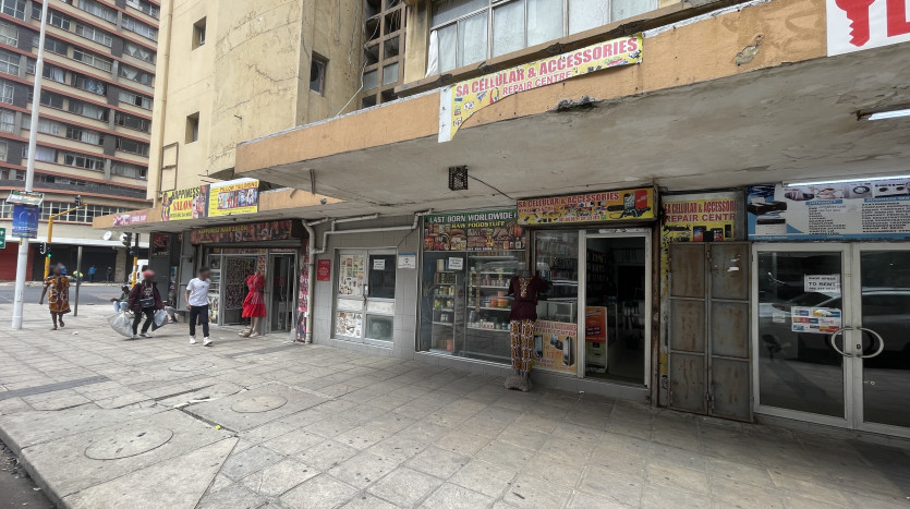 Ground Floor Retail Units in South Beach Property Images