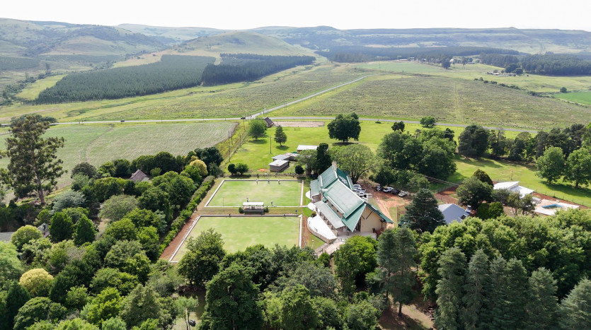 Iconic Drakensberg Hotel (The Nest) Property Images