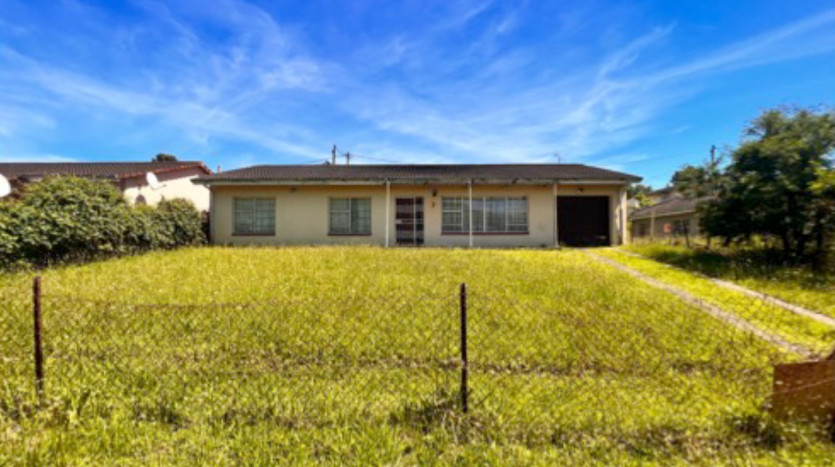 3 Bedroom House Property Lead Image
