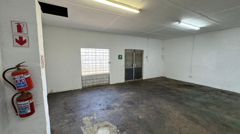 Prime Trading Location with High Visibility, East London Property Images