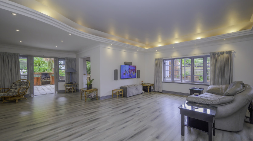 Spacious Family Home Durban North Property Images
