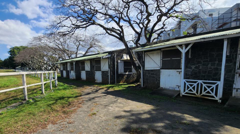 Large Exclusive Development Land with Prime Location in Mauritius Property Images