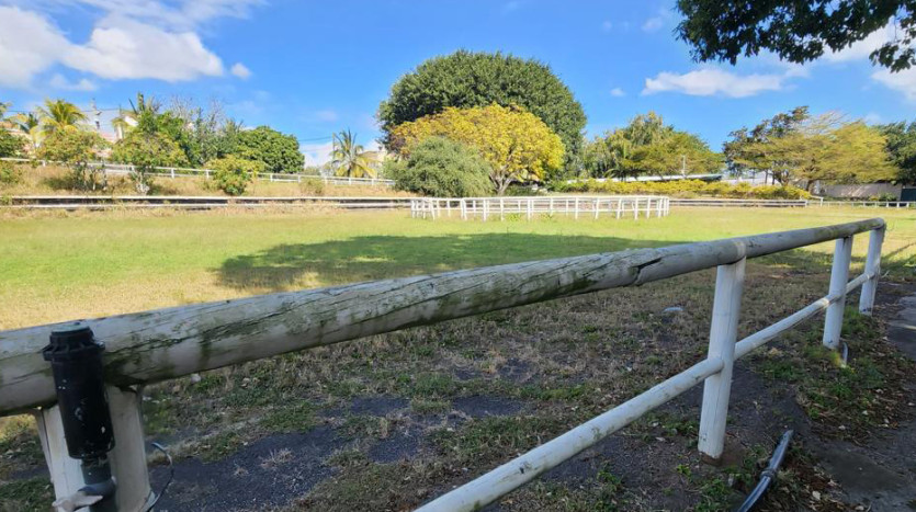 Large Exclusive Development Land with Prime Location in Mauritius Property Images
