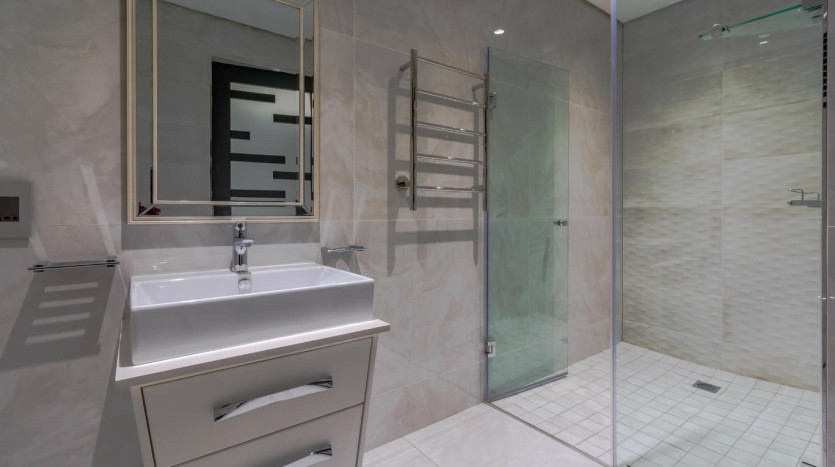Magnificent Furnished Mansion in Secure Izinga Gated Estate Property Images