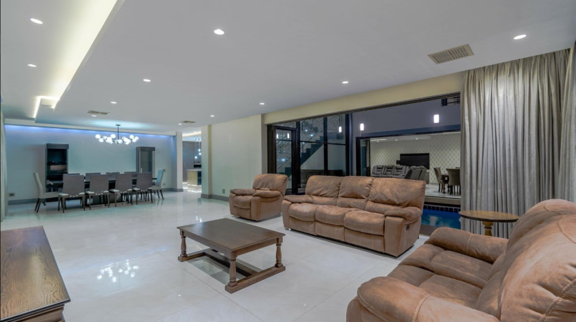 Magnificent Furnished Mansion in Secure Izinga Gated Estate Property Images