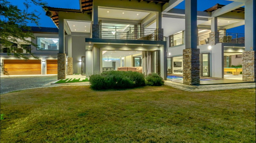 Magnificent Furnished Mansion in Secure Izinga Gated Estate Property Images