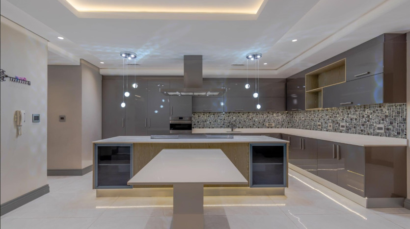 Magnificent Furnished Mansion in Secure Izinga Gated Estate Property Images