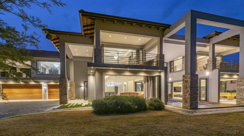 Magnificent Furnished Mansion in Secure Izinga Gated Estate Property Lead Image