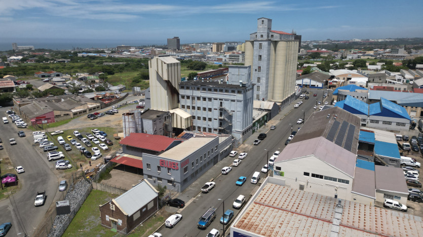 Prime Commercial Property with Re-development Potential Property Images