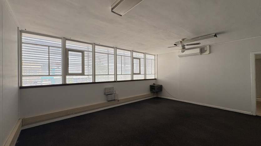 CBD Retail & Commercial Investment Property Images